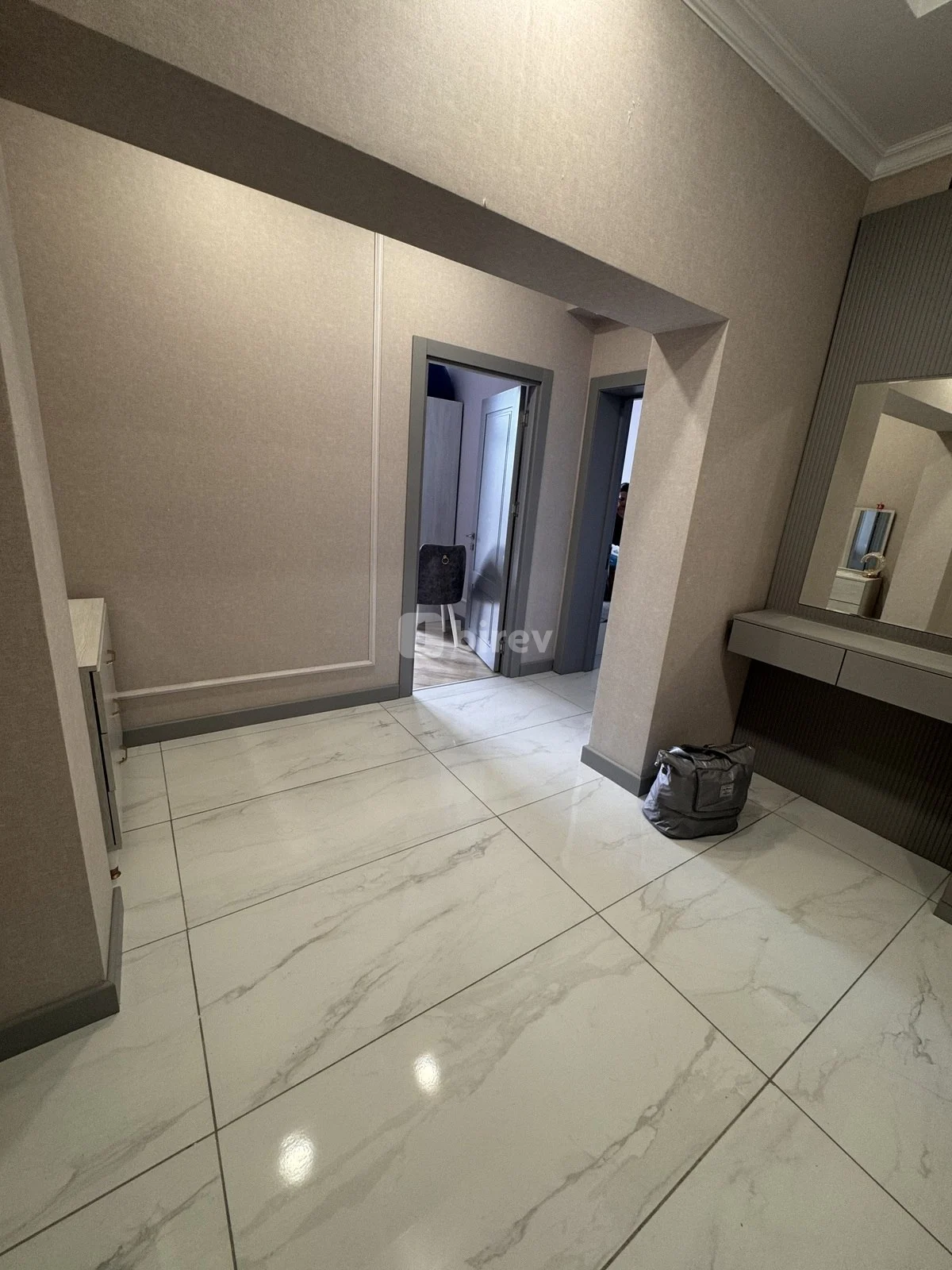 2 otaqlı mənzil, 7-ci mikrorayon, West Town yaşayış kompleksi, Binəqədi rayonu — şəkil 3