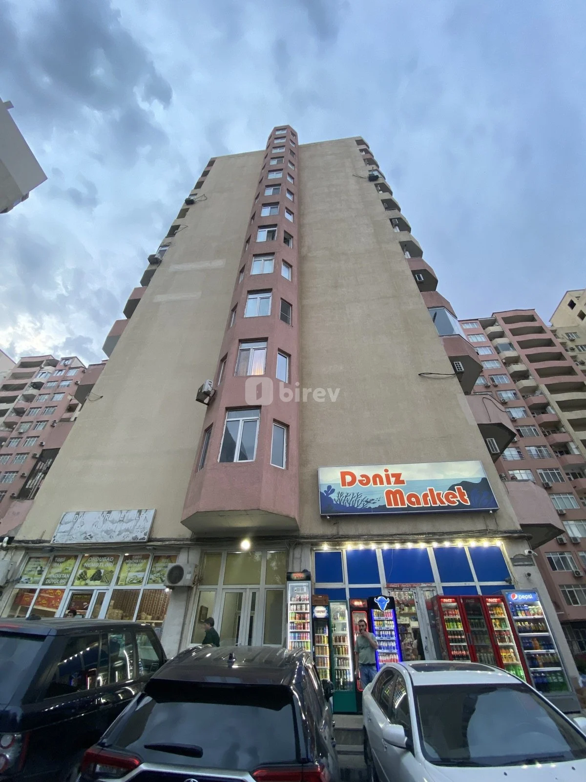 2 otaqlı mənzil, Nəsimi rayonu, Azər Əliyev küçəsi, Bakı şəhəri — şəkil 1