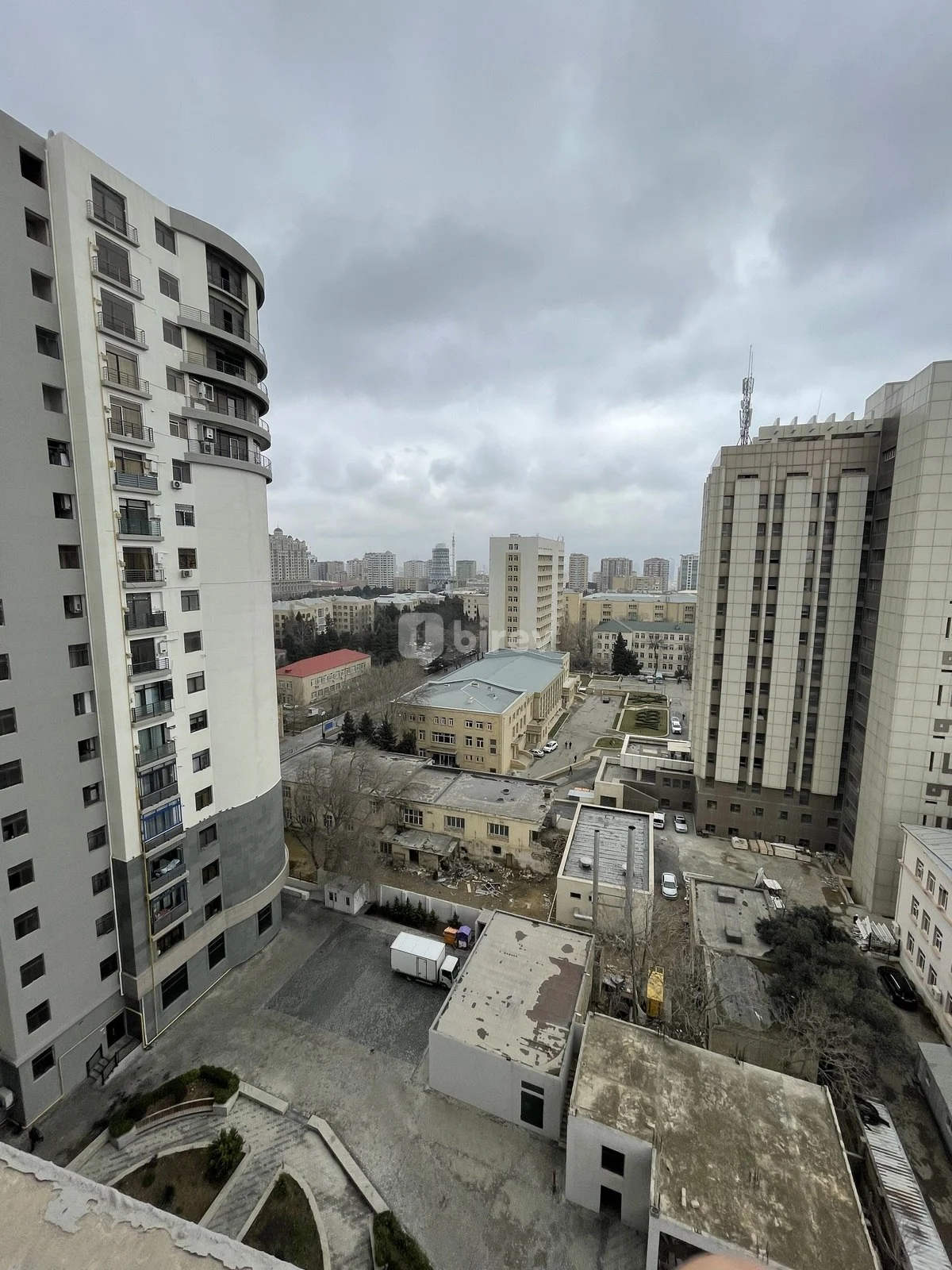 6 otaqlı mənzil, Yasamal q., Məmməd Rəhim küçəsi, Yasamal rayonu — şəkil 1