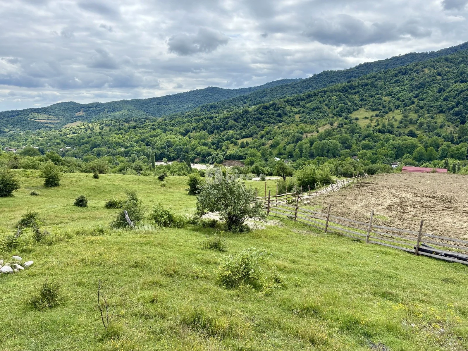 20 sot torpaq, Quba rayonu, Xanagah kəndi. — şəkil 2