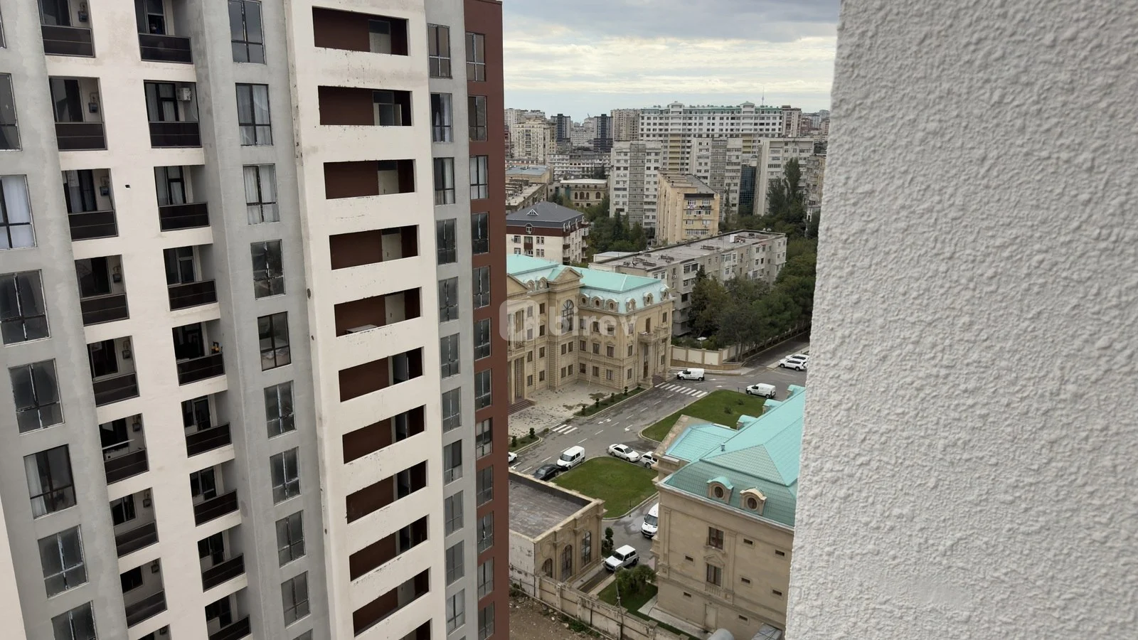 1 otaqlı mənzil, 8-ci mikrorayon, Süleyman Sani Axundov küçəsi, Binəqədi rayonu — şəkil 2