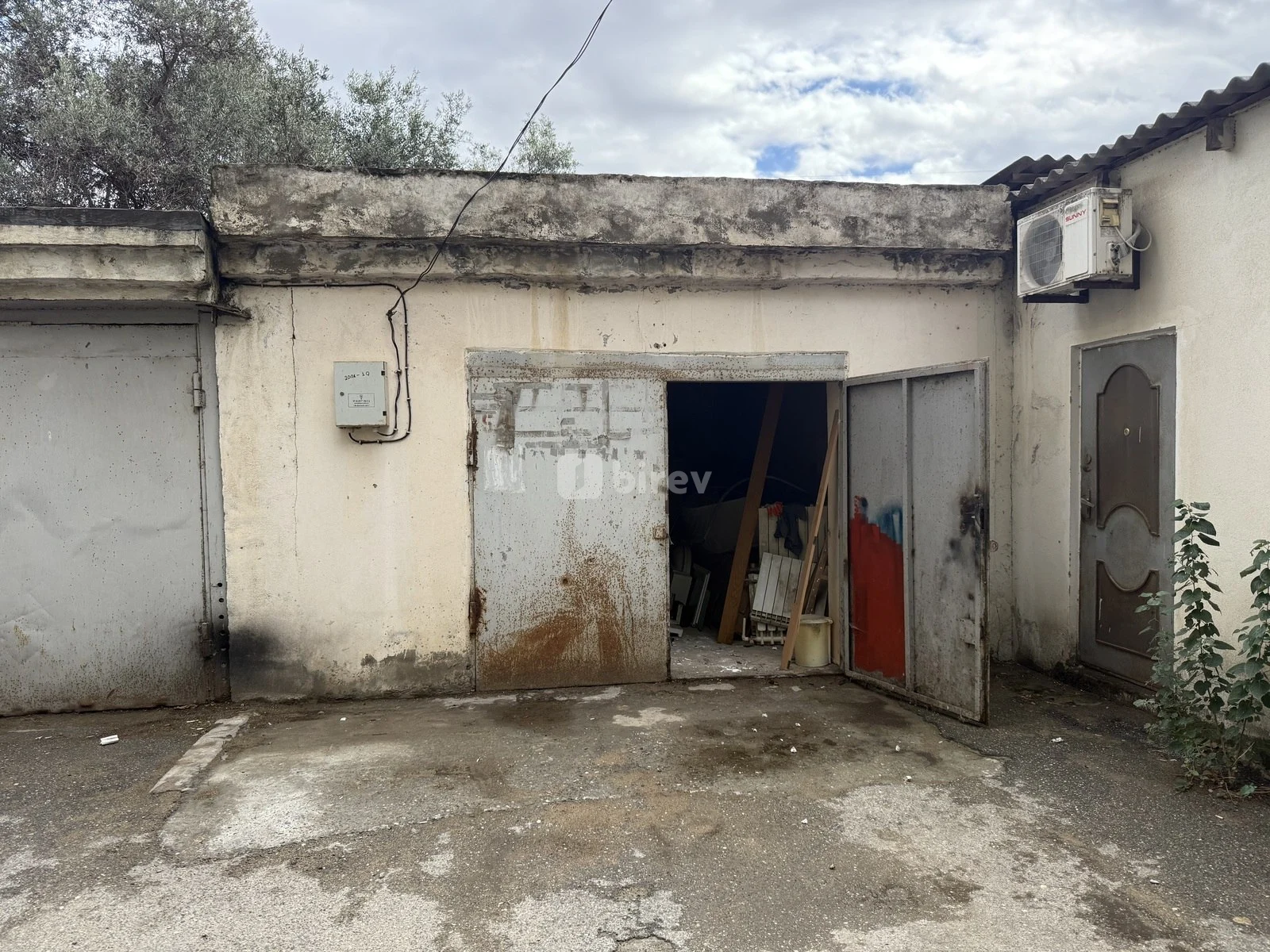 Qaraj, 9-cu mikrorayon, H.Babaşov k.10, Binəqədi rayonu — şəkil 1