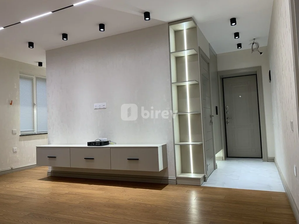 2 otaqlı mənzil, Nəsimi rayonu, Bakıxanov küçəsi, Bakı şəhəri — şəkil 1