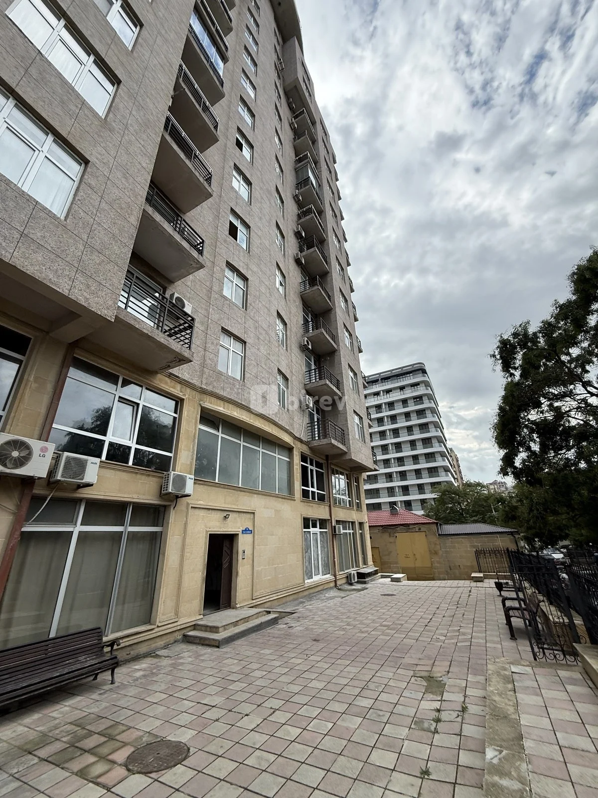 3 otaqlı mənzil, Nəsimi rayonu, N.B.Vəzirov küç., 74., Bakı şəhəri — şəkil 2