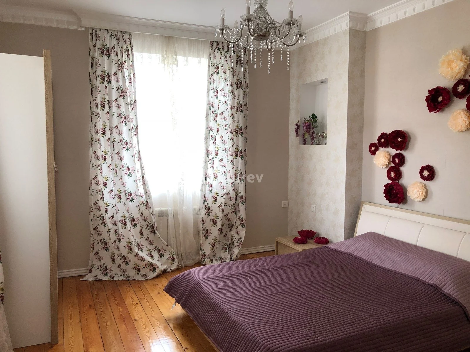 5 otaqlı həyət evi, 20-ci sahə q., 20-ci sahə dairəsi, Səbail rayonu — şəkil 1