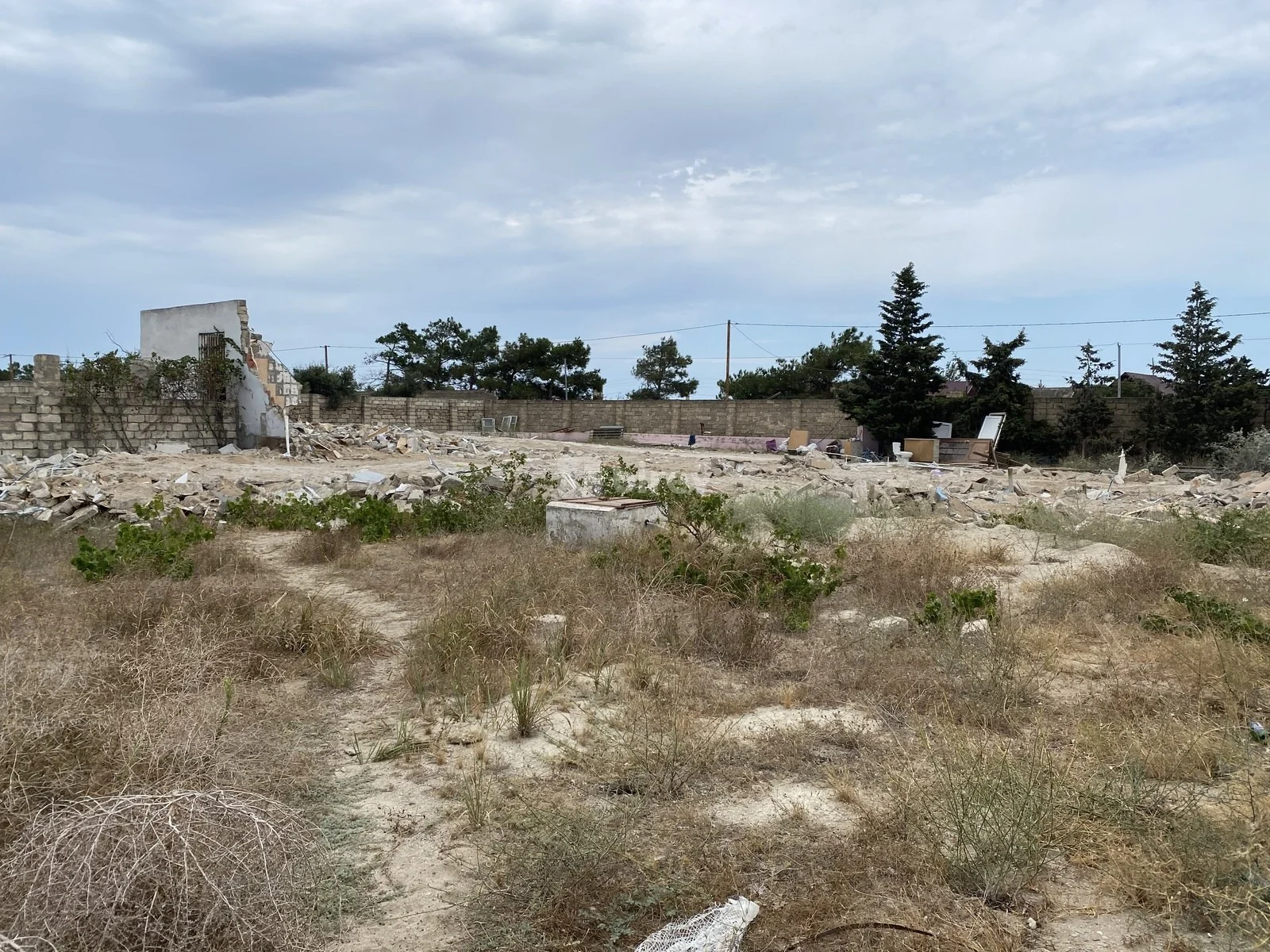 13.6 sot torpaq, Şüvəlan q., Şüvəlan qəsəbəsi, Xəzər rayonu — şəkil 1