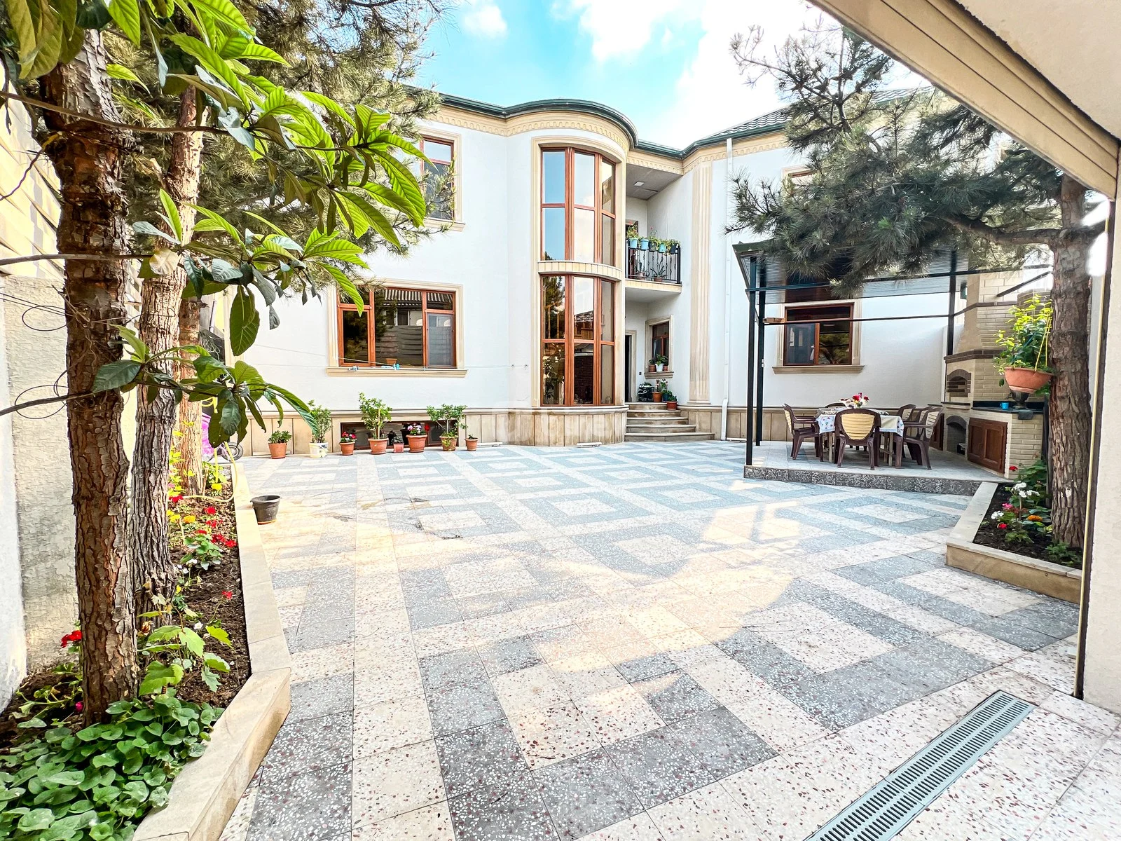 9 otaqlı həyət evi, Bakıxanov q., Anaşkin küç., Sabunçu rayonu — şəkil 1