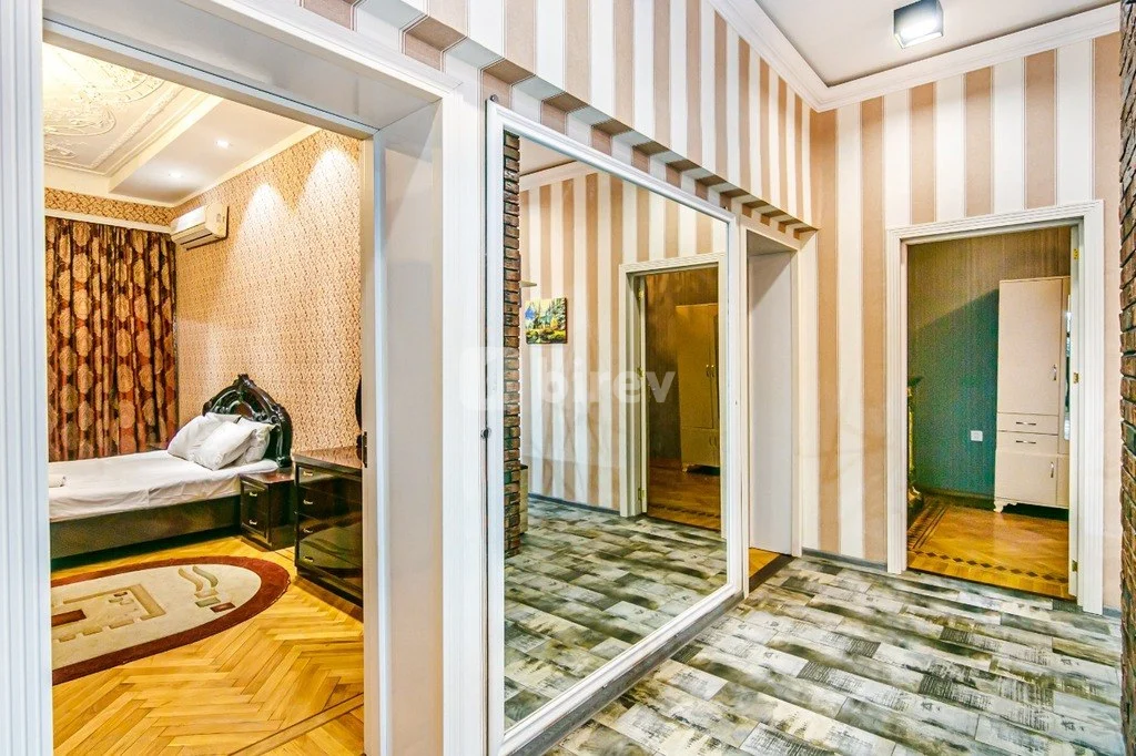 4 otaqlı mənzil, Səbail rayonu, Bül Bül pr. 5, Bakı şəhəri — şəkil 18