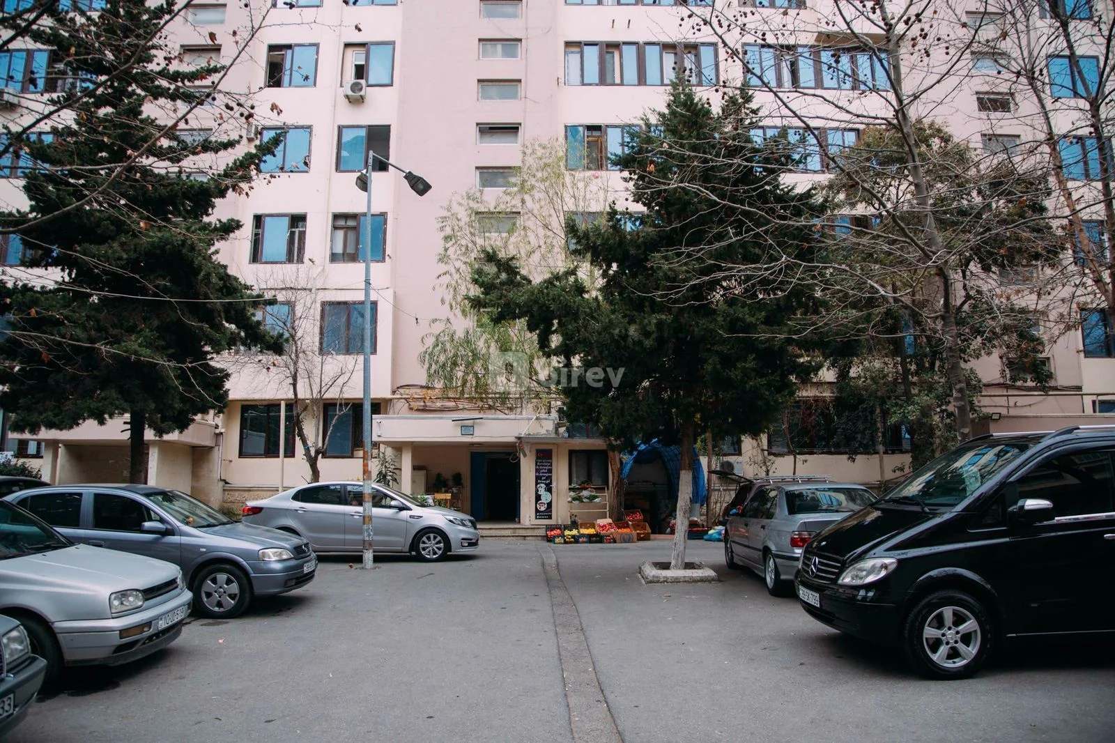 2 otaqlı mənzil, 8-ci mikrorayon, Azadlıq prospekti, Binəqədi rayonu — şəkil 1