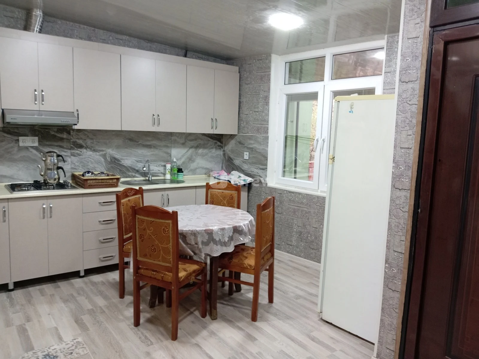 4 otaqlı həyət evi, Gəncə şəhəri, Nəriman Nərimanov prospekti — şəkil 2