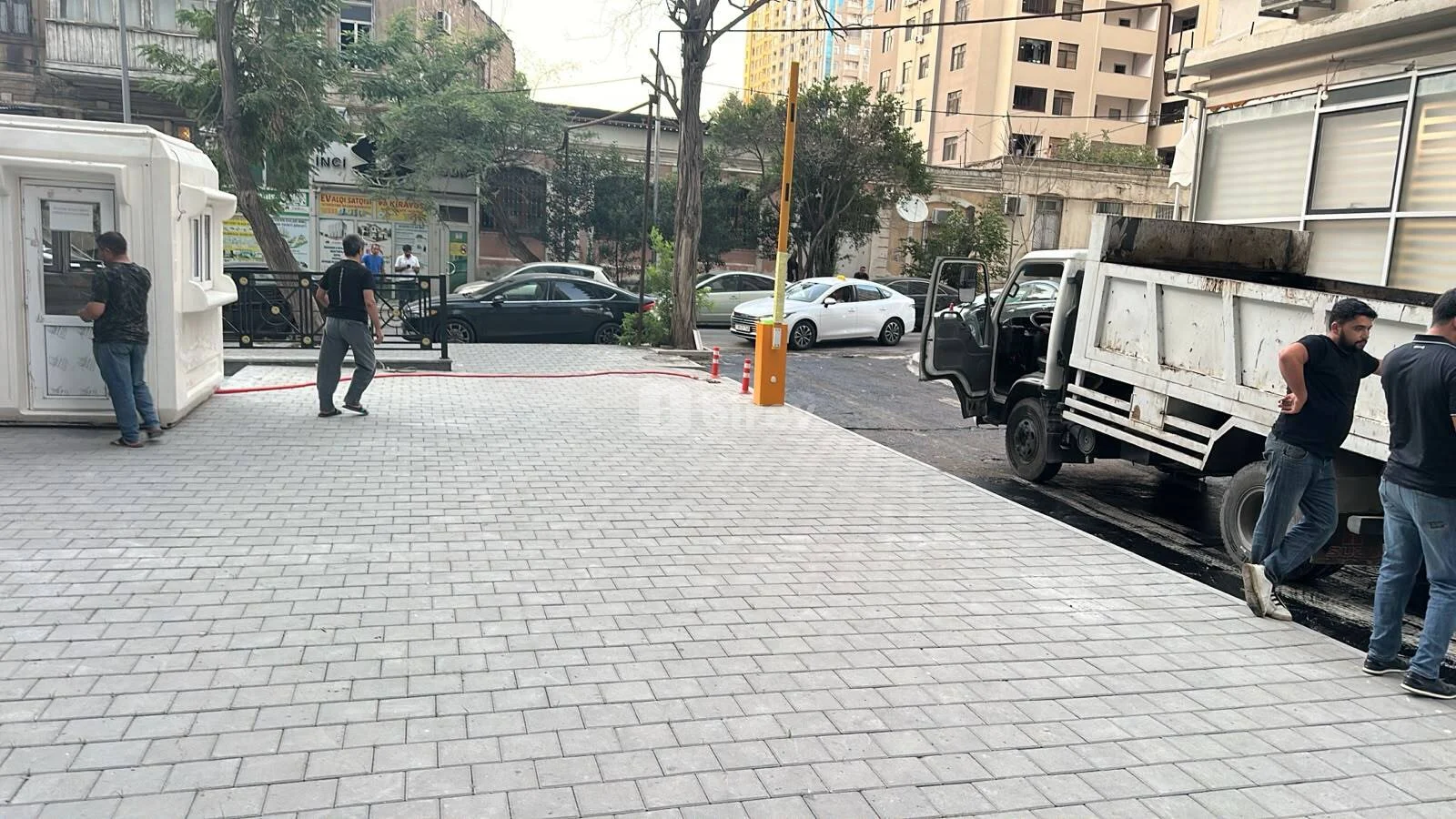 3 otaqlı mənzil, Nəsimi rayonu, Azadlıq prospekti, Bakı şəhəri — şəkil 29