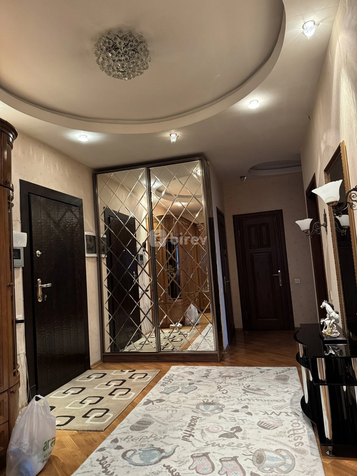 3 otaqlı mənzil, Yasamal q., Cefer Cabbarli 22 menzil 7, Yasamal rayonu — şəkil 2