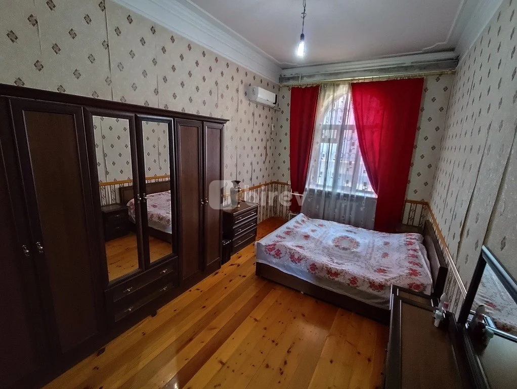 8 otaqlı həyət evi, M.Ə.Rəsulzadə q., C.Cabbarlı küç., Binəqədi rayonu — şəkil 7