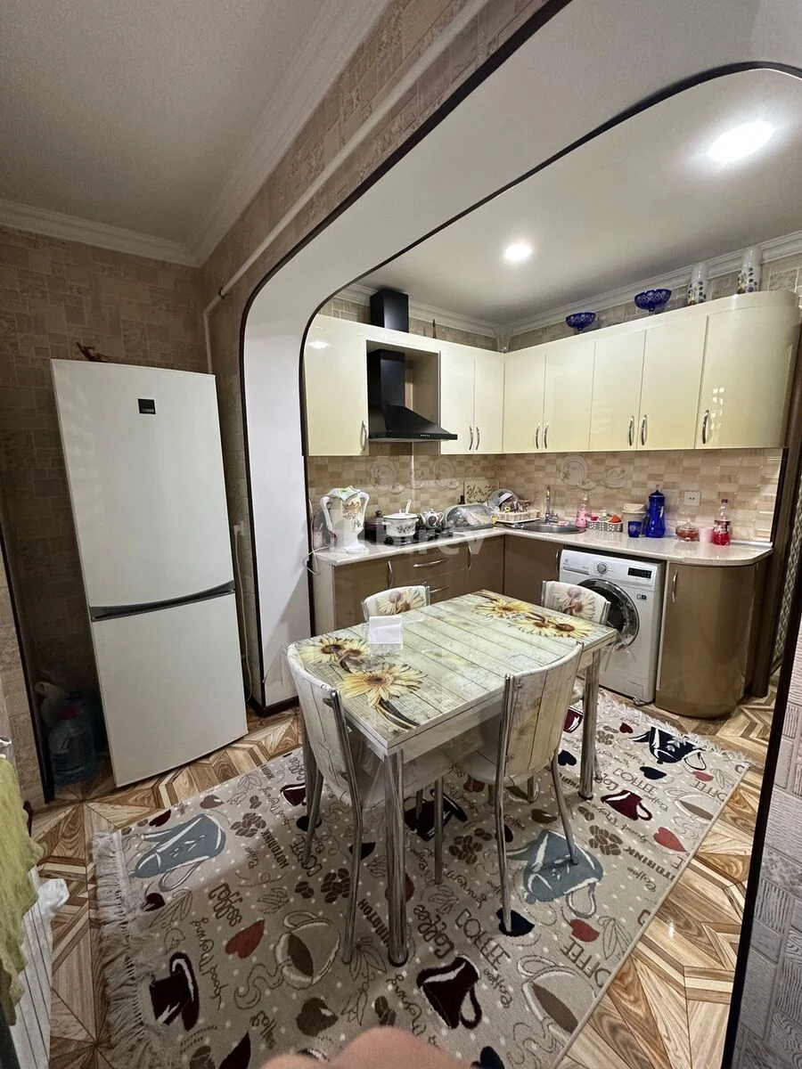 3 otaqlı mənzil, 4-cü mikrorayon, Hüseyn Seyidzadə 82, Nəsimi rayonu — şəkil 13