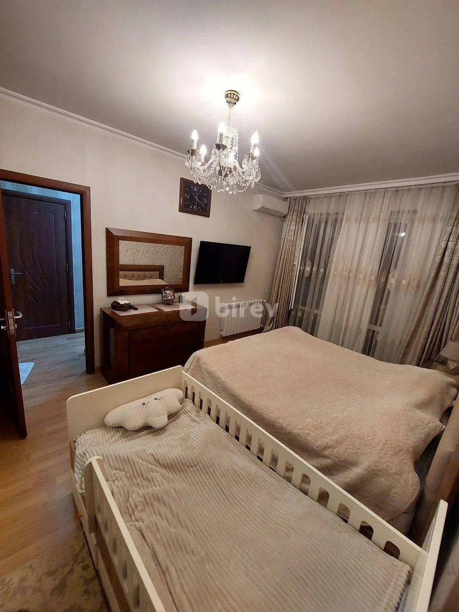 3 otaqlı mənzil, Səbail rayonu, Qurban Abbasov küçəsi, Bakı şəhəri — şəkil 12