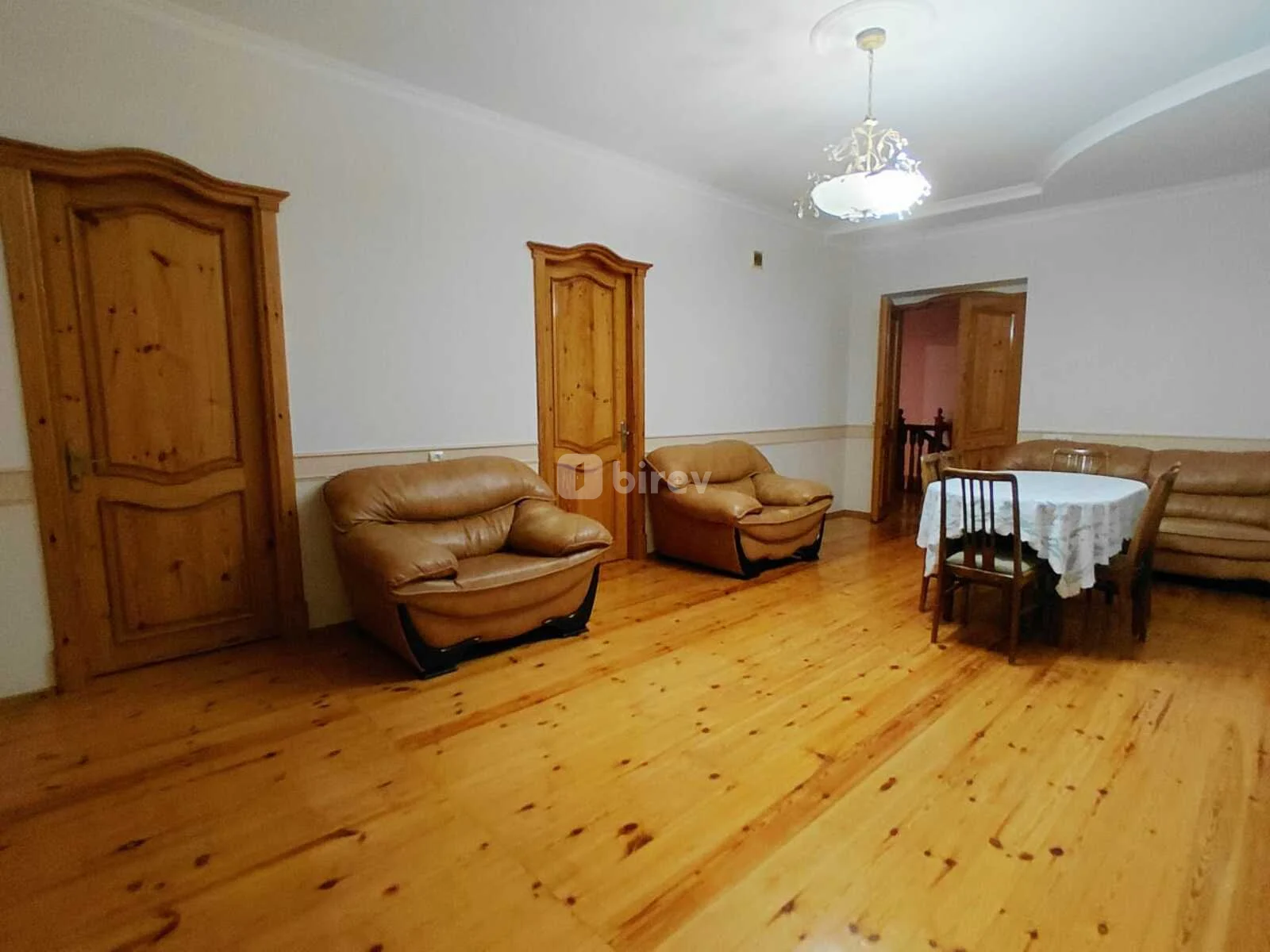 9 otaqlı həyət evi, Quba rayonu, Quba r. Asand xidmətin arxası. 32/33 məhəllə — şəkil 2