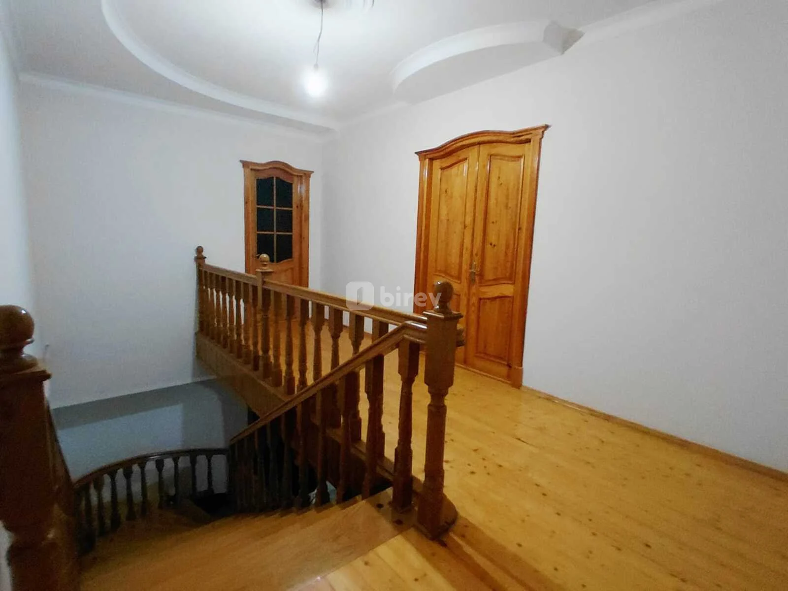 9 otaqlı həyət evi, Quba rayonu, Quba r. Asand xidmətin arxası. 32/33 məhəllə — şəkil 5