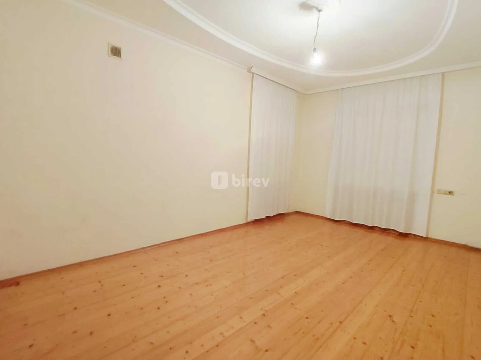 9 otaqlı həyət evi, Quba rayonu, Quba r. Asand xidmətin arxası. 32/33 məhəllə — şəkil 7