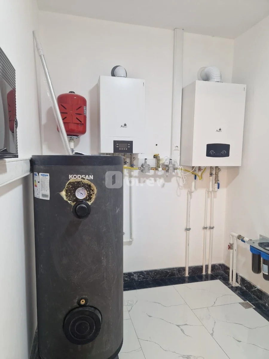 7 otaqlı həyət evi, Badamdar q., 3 cü massiv, Səbail rayonu — şəkil 19