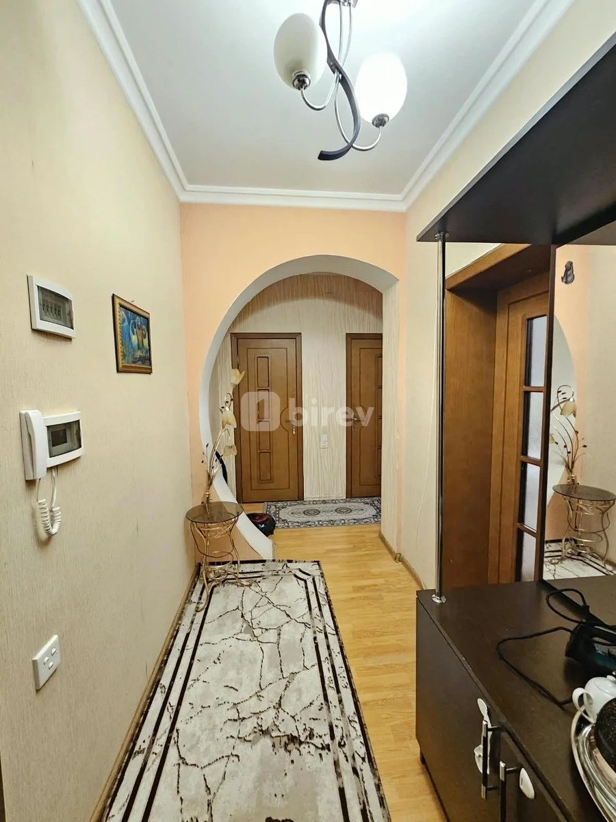 2 otaqlı mənzil, Yasamal rayonu, H.B.Zərdabi pr, Bakı şəhəri — şəkil 7