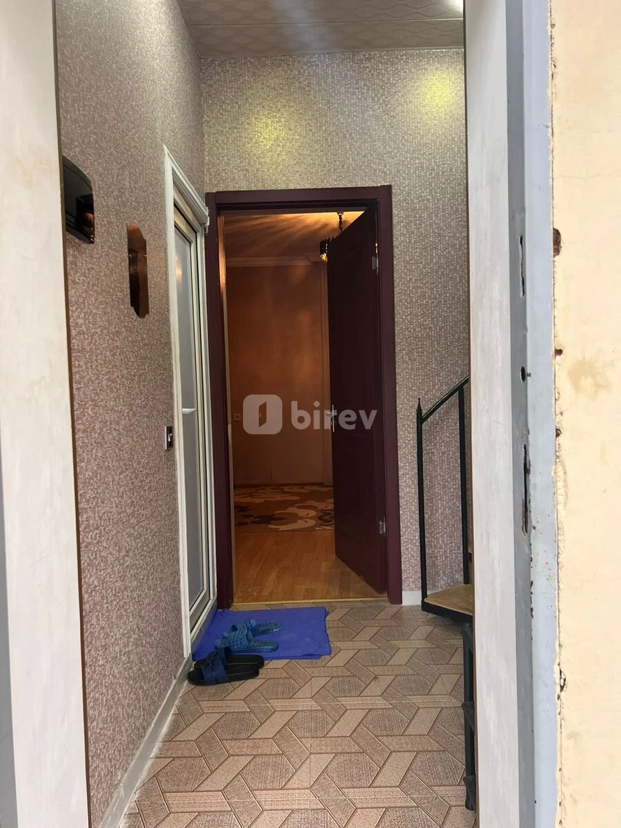2 otaqlı həyət evi, Bayıl q., Gülbala əliyev küçəsi, Səbail rayonu — şəkil 2