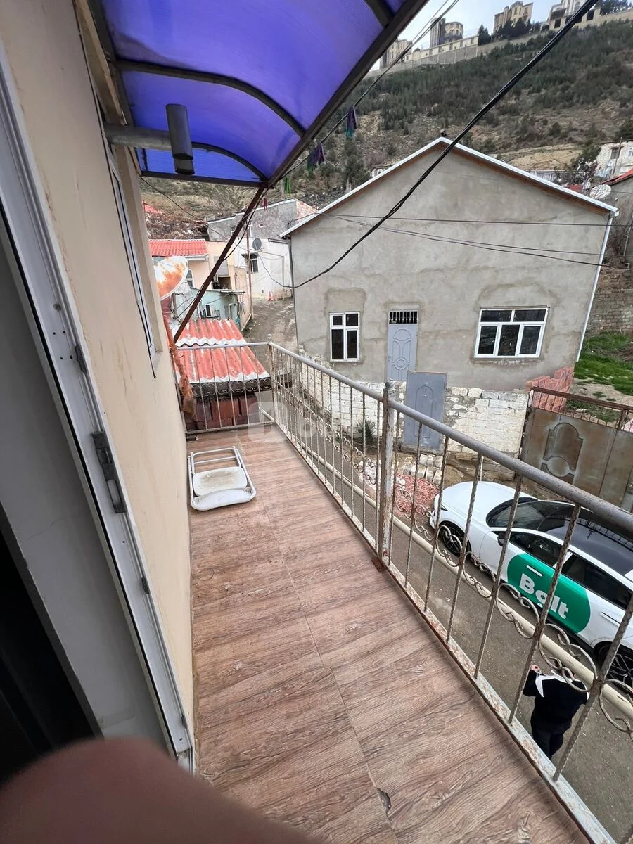2 otaqlı həyət evi, Bayıl q., Gülbala əliyev küçəsi, Səbail rayonu — şəkil 10