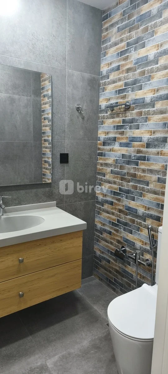 2 otaqlı mənzil, Bayıl q., Gülbala Əliyev küçəsi 9, Səbail rayonu — şəkil 7