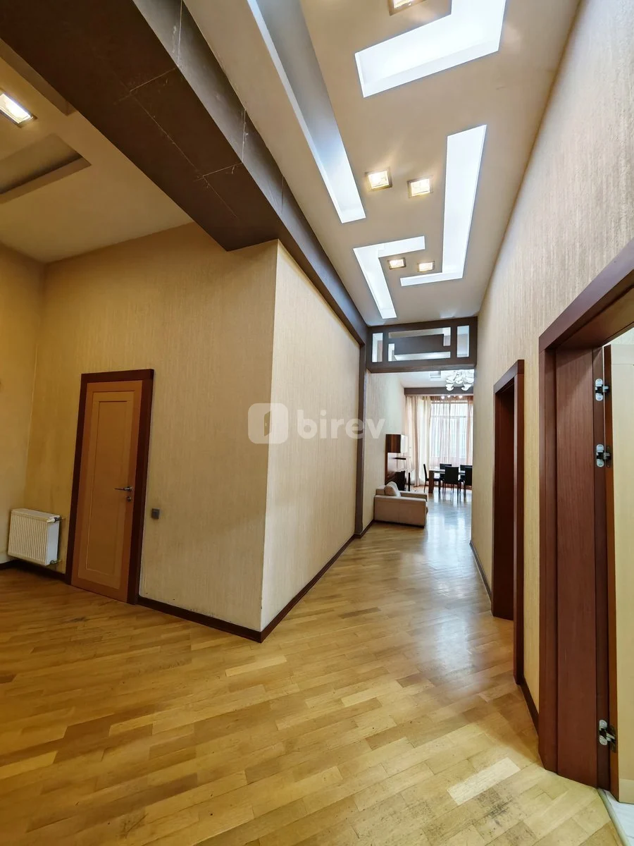 3 otaqlı mənzil, Səbail rayonu, Fəvvarələr meydanı, Bakı şəhəri — şəkil 7