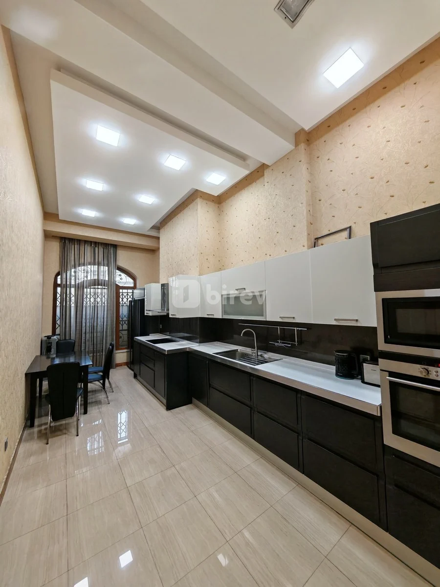 3 otaqlı mənzil, Səbail rayonu, Fəvvarələr meydanı, Bakı şəhəri — şəkil 14