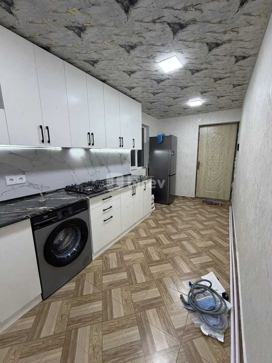 5 otaqlı həyət evi, Yasamal q., Şərifzadə küçəsi, Yasamal rayonu — şəkil 2