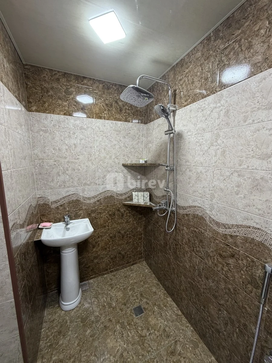 5 otaqlı həyət evi, Yasamal q., Şərifzadə küçəsi, Yasamal rayonu — şəkil 5
