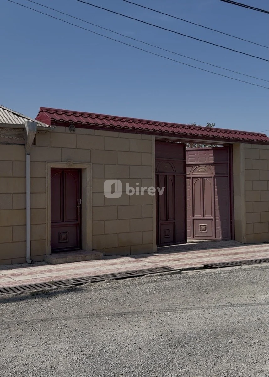 6 otaqlı həyət evi, Şəmkir rayonu, Atatürk küçəsi, Şəmkir rayonu — şəkil 1
