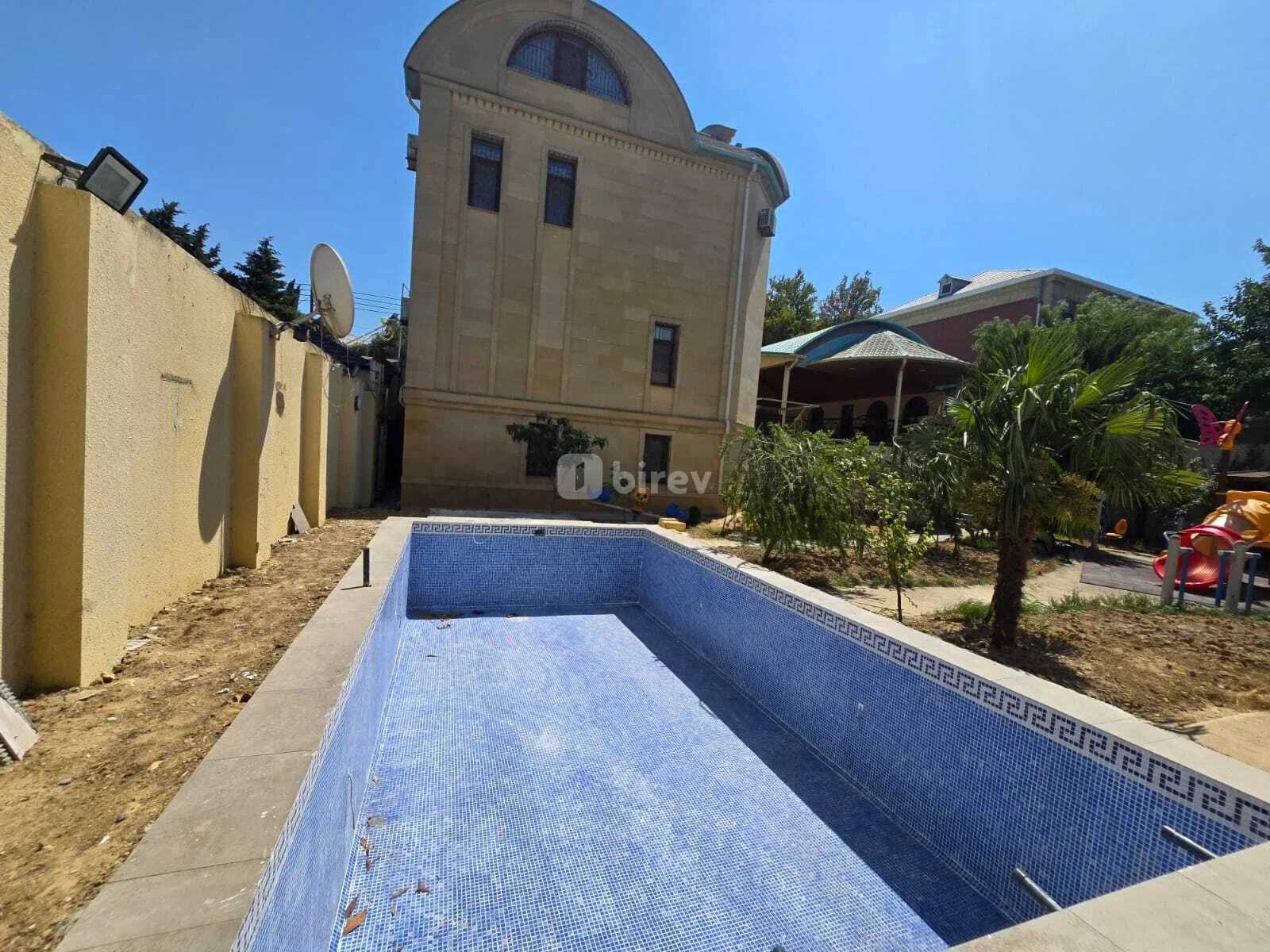 6 otaqlı həyət evi, 8-ci kilometr q., Yavər Əliyev küçəsi, Nizami rayonu — şəkil 3