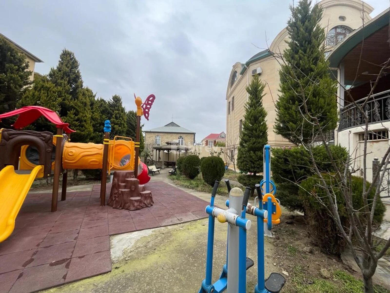 6 otaqlı həyət evi, 8-ci kilometr q., Yavər Əliyev küçəsi, Nizami rayonu — şəkil 10