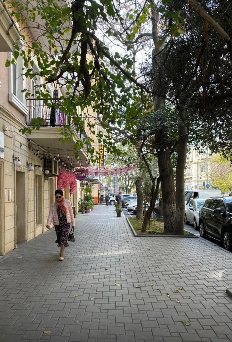 Obyekt, Nəsimi rayonu, Nizami k. 182C, Bakı şəhəri — şəkil 1