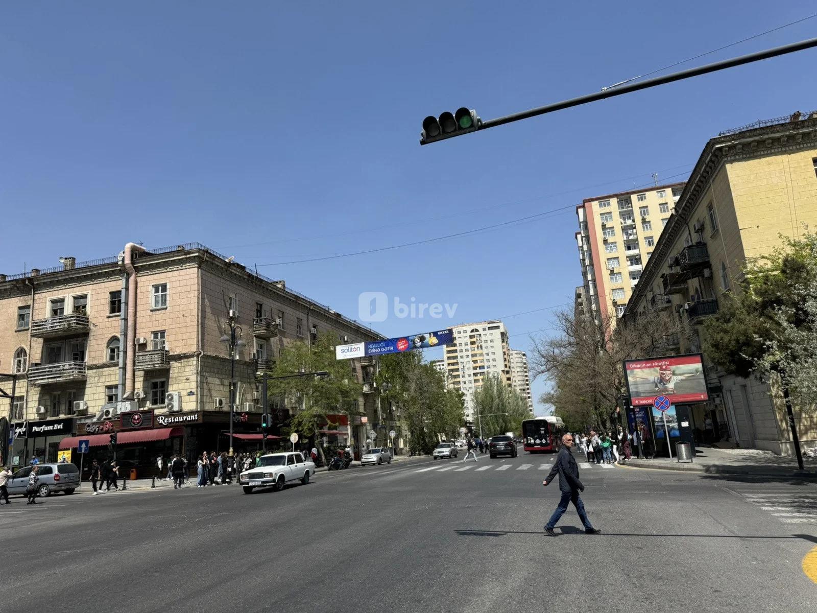 Obyekt, Yasamal rayonu, Bəxdiyar Vahabzadə kuc, Bakı şəhəri — şəkil 1