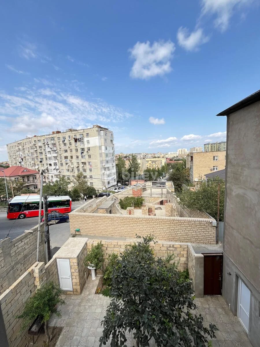 5 otaqlı həyət evi, Badamdar q., Tofik Məmmədov küç. 122, Səbail rayonu — şəkil 2