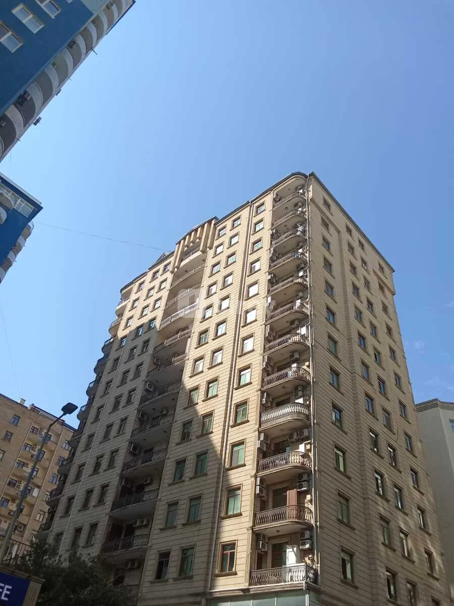 3 otaqlı mənzil, Yasamal rayonu, Mirzə Fətəli Axundov küç. 195, Bakı şəhəri — şəkil 1
