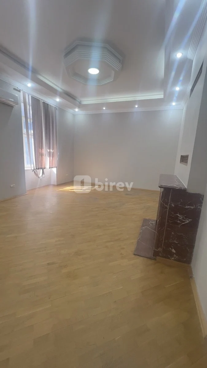 Ofis, Nəsimi rayonu, Neftçilər prospekti 145, Bakı şəhəri — şəkil 3