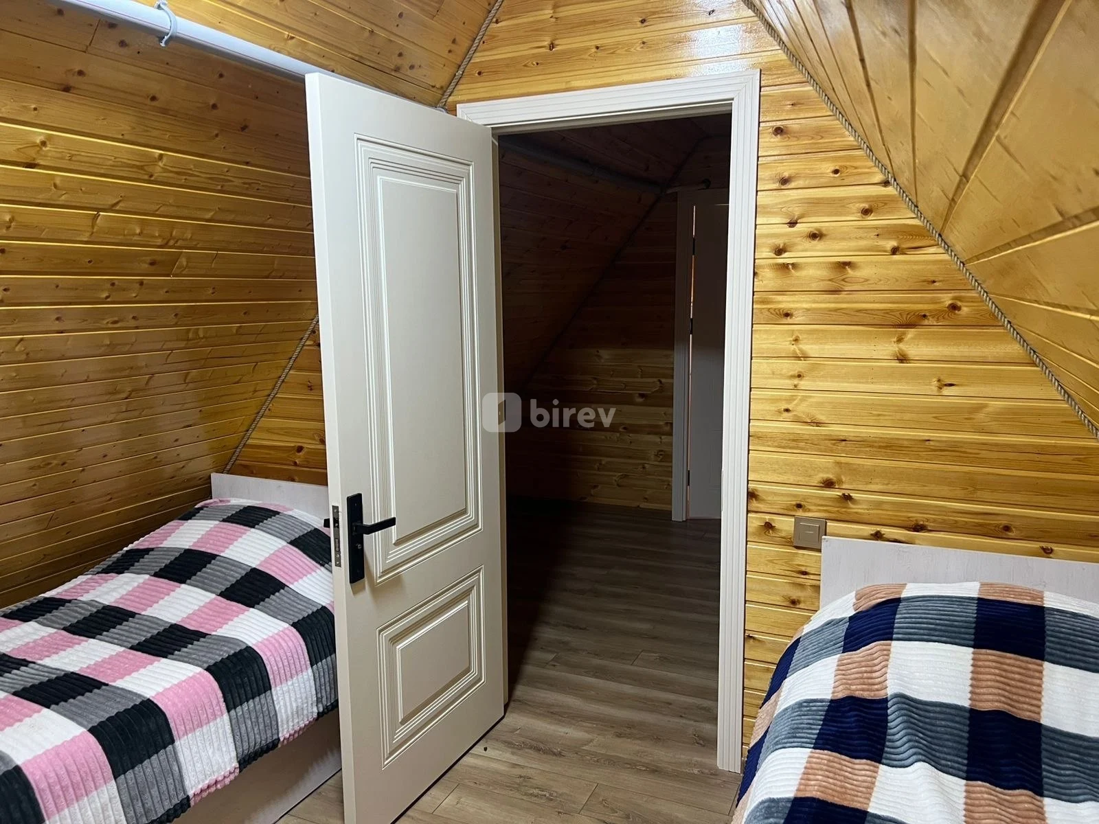 4 otaqlı həyət evi, Quba rayonu, Qəçrəş kəndi — şəkil 17