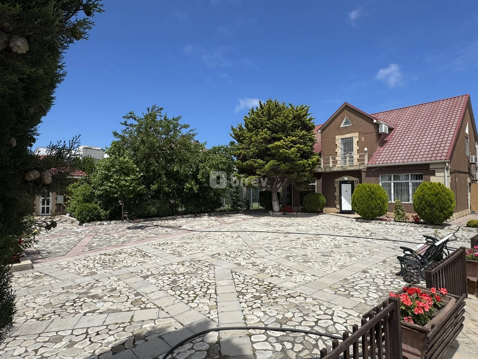 4 otaqlı həyət evi, Şağan q., Adil Gəray küçəsi, Xəzər rayonu — şəkil 2