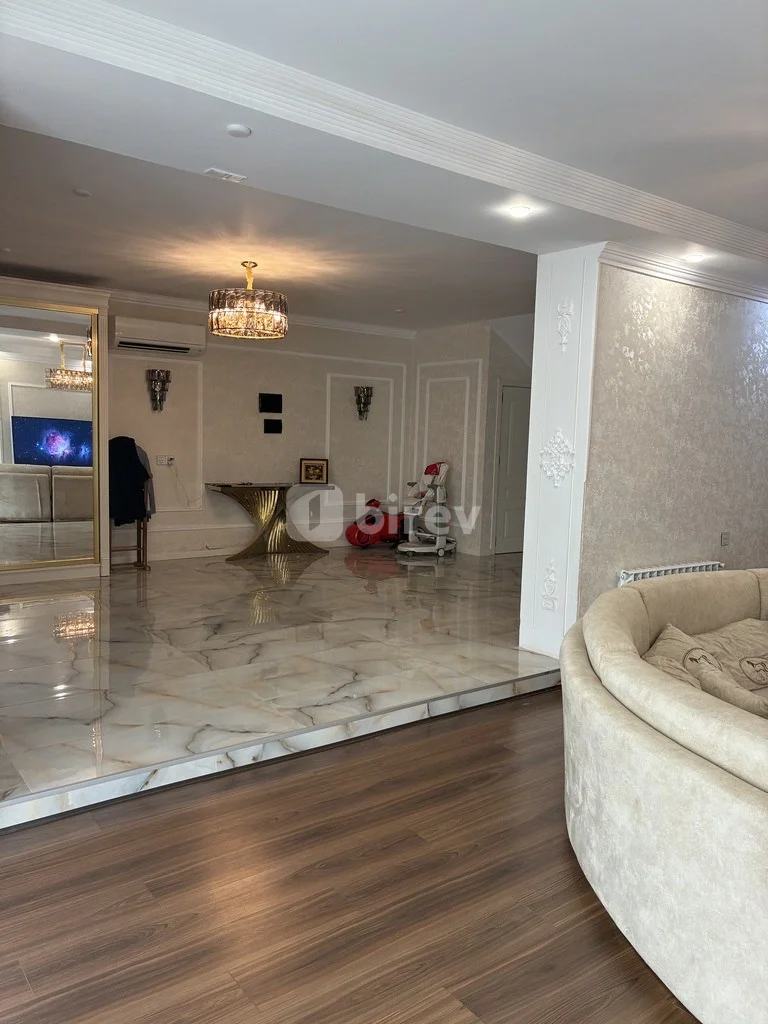 8 otaqlı həyət evi, Badamdar q., Badamdar qəsəbəsi., Səbail rayonu — şəkil 6