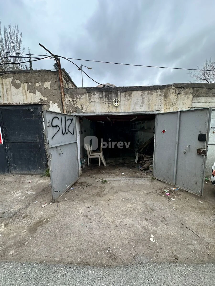 Qaraj, Yasamal q., Hüseyn Cavid prospekti, Yasamal rayonu — şəkil 2