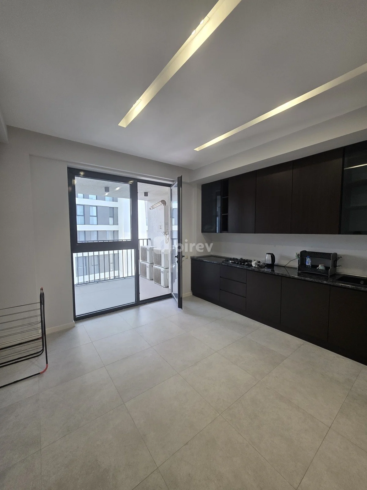 3 otaqlı mənzil, Bayıl q., Bayıl qəsəbəsi, Səbail rayonu — şəkil 11