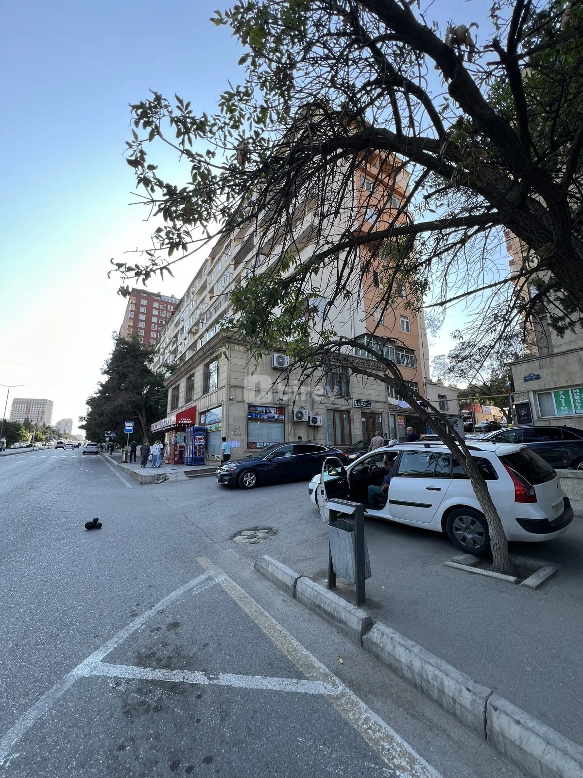 Qaraj, 9-cu mikrorayon, Mir Cəlal küçəsi, Binəqədi rayonu — şəkil 9