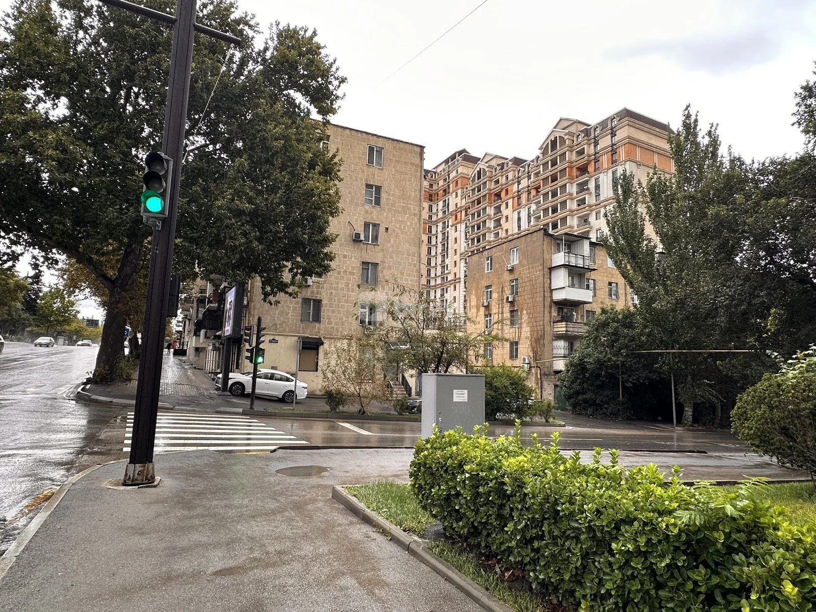 3 otaqlı mənzil, Kubinka q., Cəıil Məmmədquluzadə 98, Nəsimi rayonu — şəkil 1