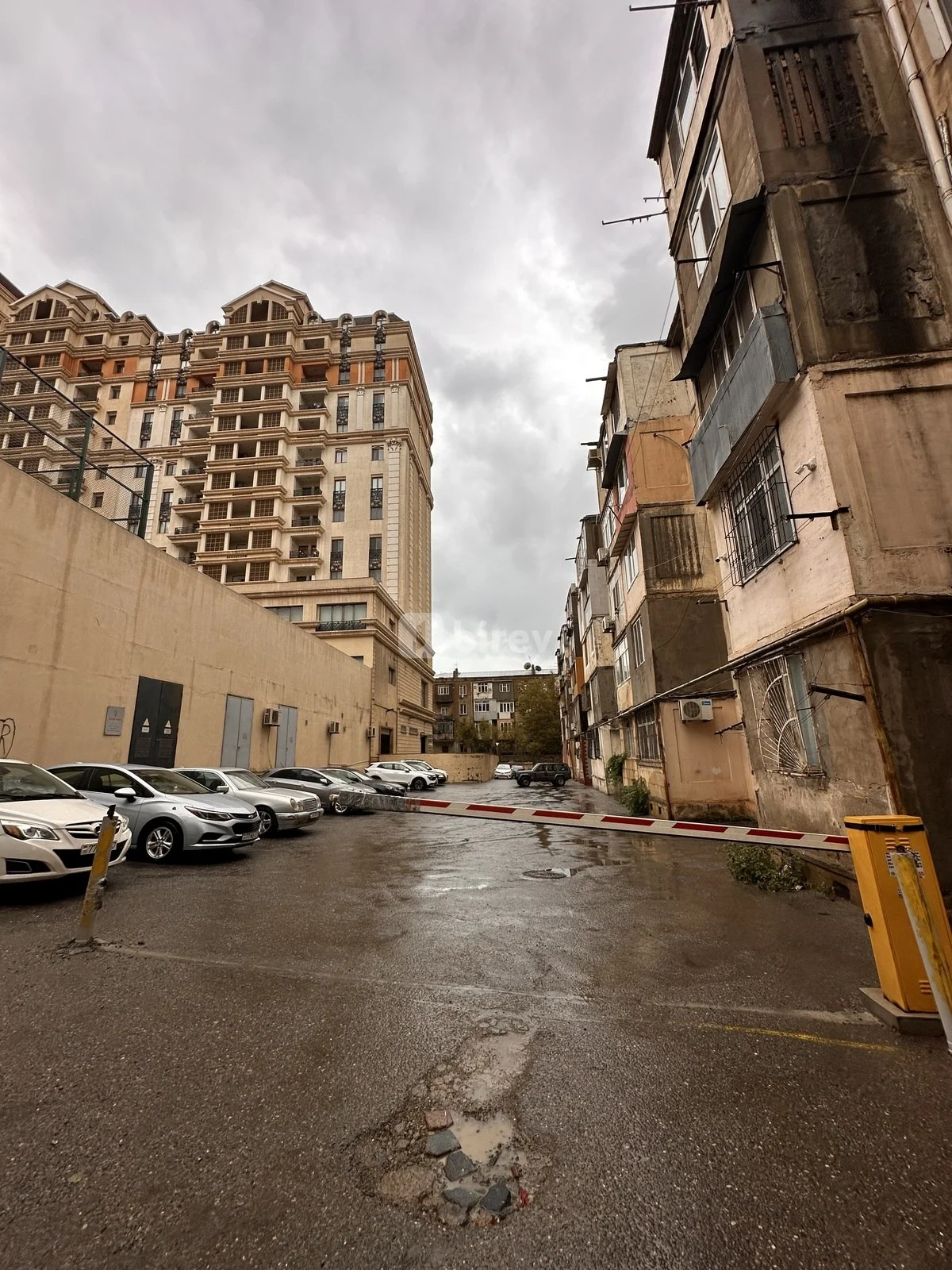 3 otaqlı mənzil, Kubinka q., Cəıil Məmmədquluzadə 98, Nəsimi rayonu — şəkil 13
