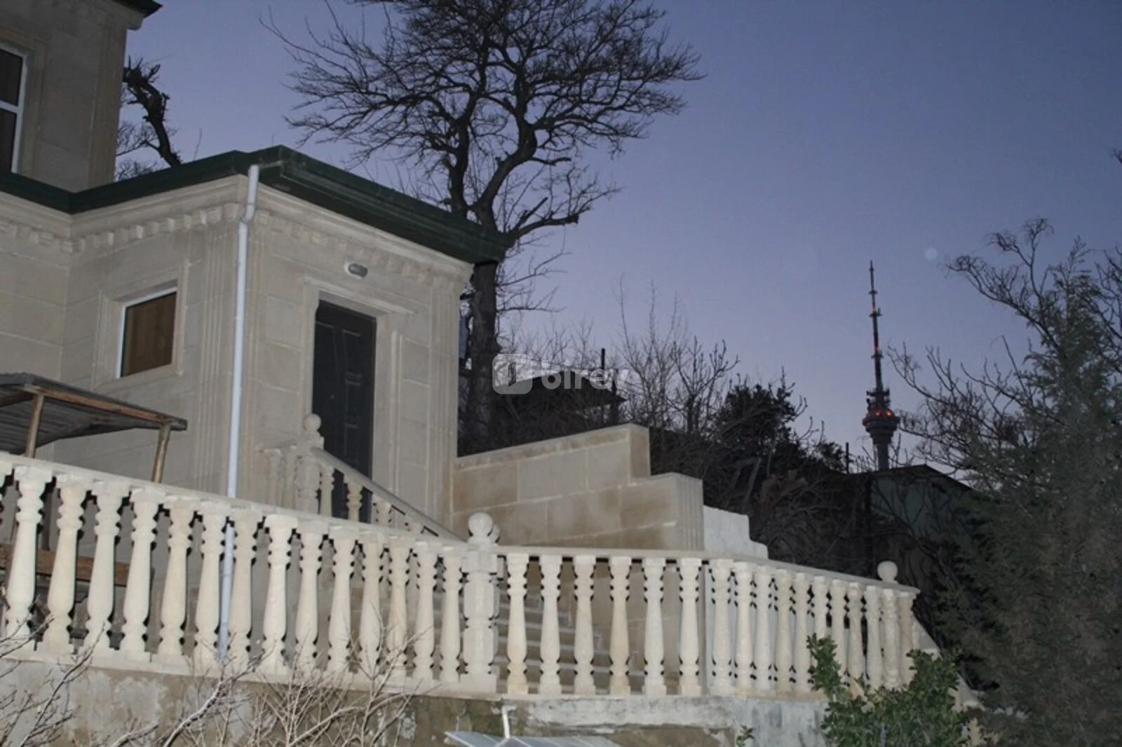 4 otaqlı həyət evi, Bayıl q., Aydın Məmmədov 72, Səbail rayonu — şəkil 5