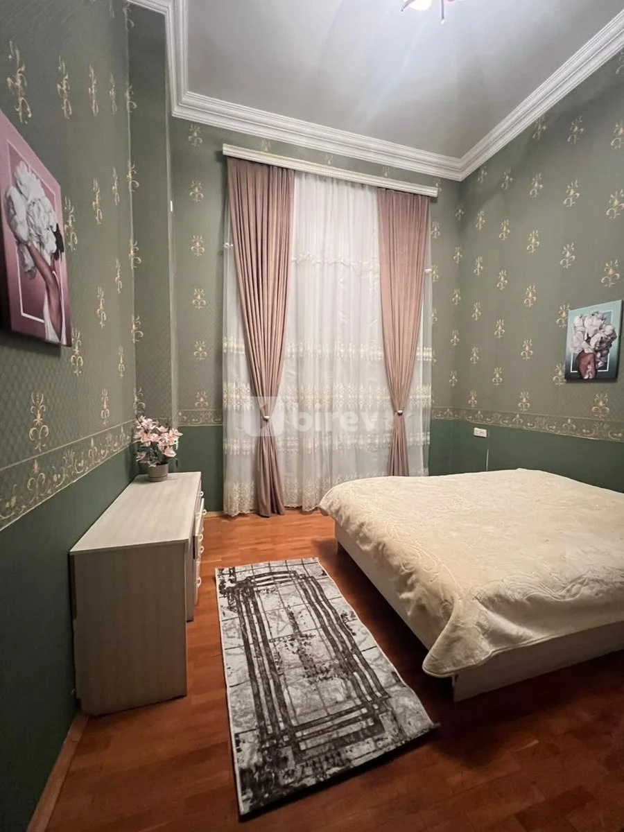 8 otaqlı həyət evi, Badamdar q., Enver Qasımzadə küç. 72, Səbail rayonu — şəkil 10