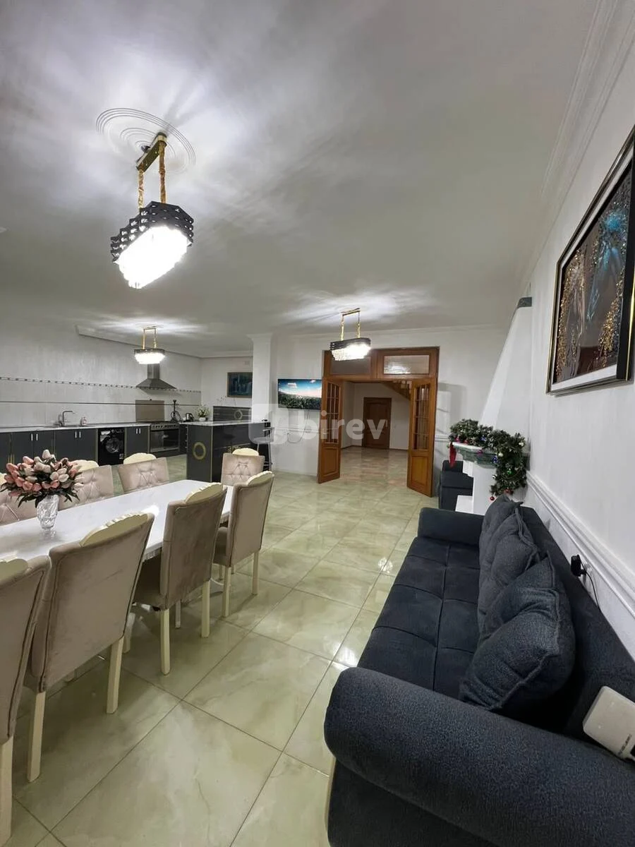 8 otaqlı həyət evi, Badamdar q., Enver Qasımzadə küç. 72, Səbail rayonu — şəkil 17